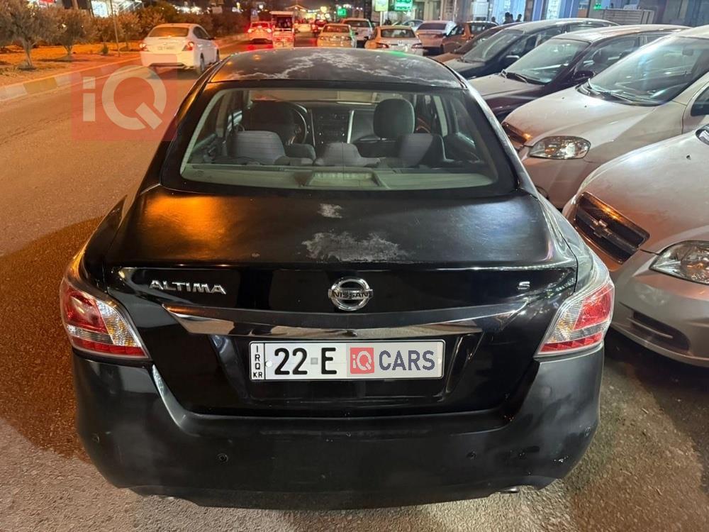 نیسان ئەلتیما